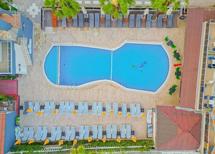 Sayanora Готель Сіде