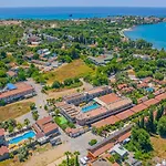 Hotel Sayanora