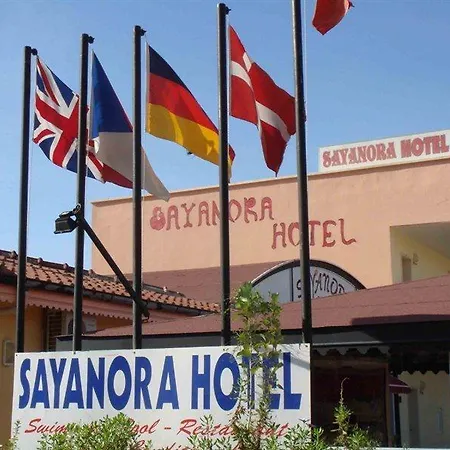 Ξενοδοχείο Sayanora 4*