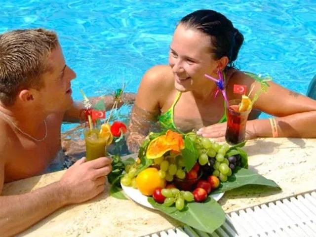 Hotell Sayanora Side