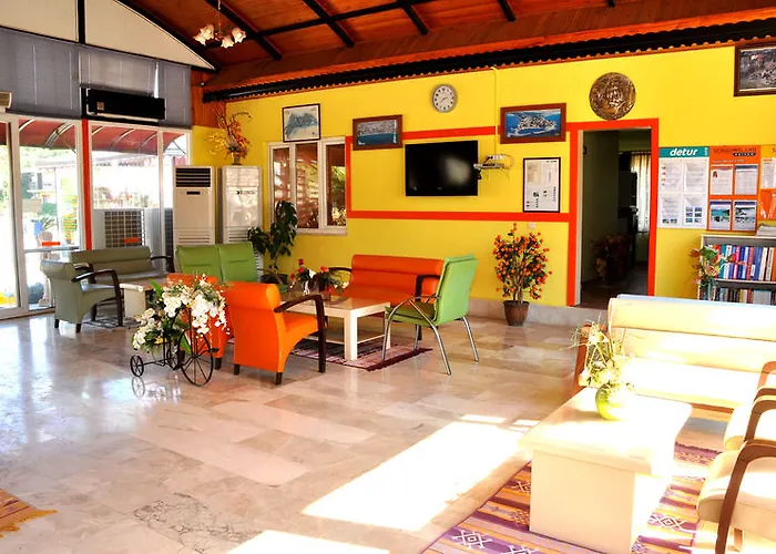 Hotell Sayanora Side