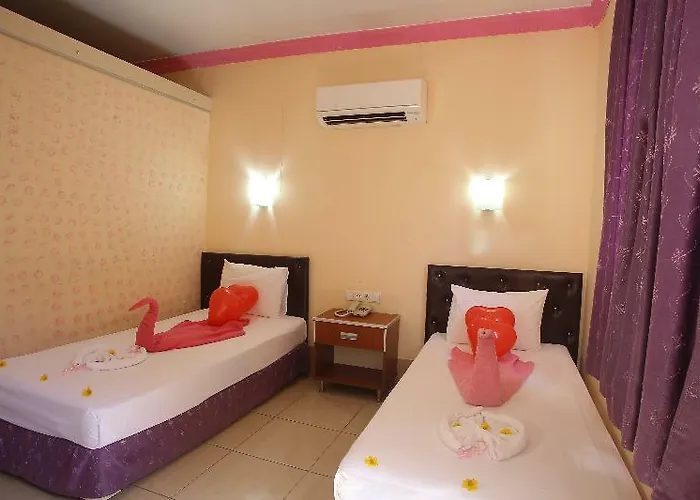 Hotell Sayanora Side