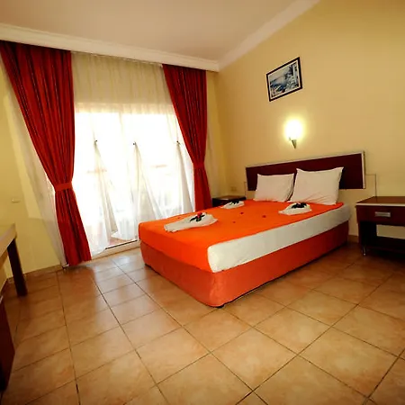 Отель Sayanora 3*