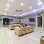 Hotel Sayanora 3*