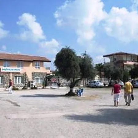 Hotel Sayanora